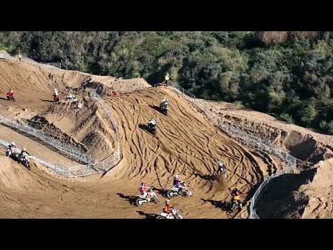 Guess how many riders Todd Kellett passes in this clip - Weston Beach Race 2022