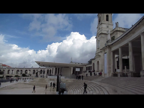 Bells Ringing - Sanctuary in Fatima - May 11, 2017