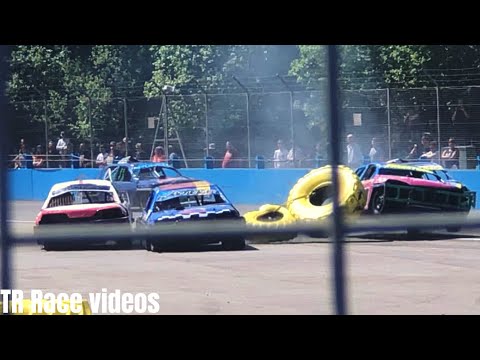 National Saloon Stock Cars Foxy Dance Challenge Final 2022 Aldershot