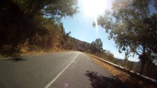 preview picture of video 'RUTA EN MOTO: por la Sierra de Aracena. ER6N de ruta por Andalucía'
