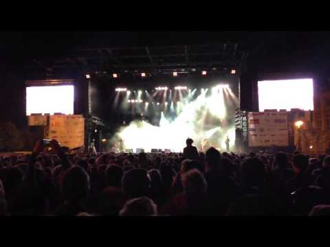 Madness (Max Romeo) - Chase The Devil (BSF Brussel 11/08/2013)