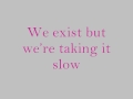 Lily Allen - Who'd have known (lyrics on screen)