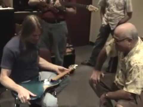 Ernie Ball Music Man - Steve Morse Talks With Sterling Ball #1