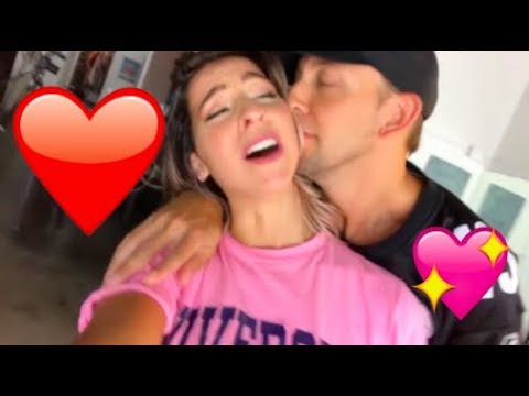 download lagu mp3 mp4 Matt Steffanina Girlfriend, download lagu Matt Steffanina Girlfriend gratis, unduh video klip Matt Steffanina Girlfriend