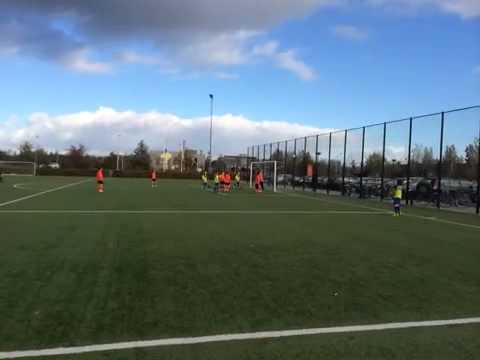 DESTO D5 (za) vs. OSM '75 D5 (za) 9-11-2013 10:57