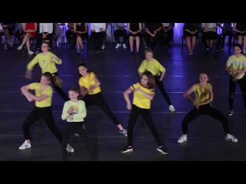 OŠ Polzela pleše - Plesni venček 2018-2019 hip-hop