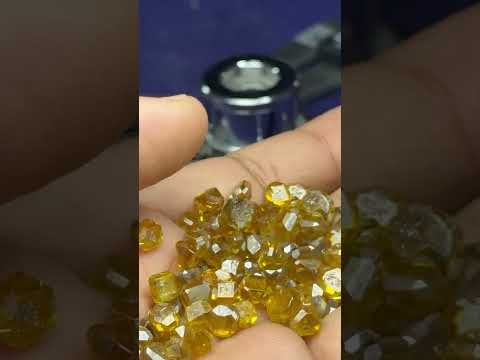 Yellow Mono Diamond