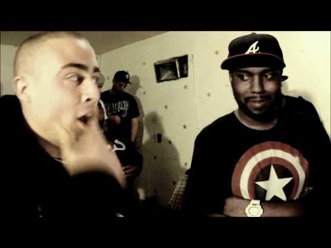 Michael White vs Mister Wilson