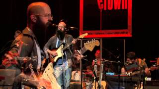 William Fitzsimmons - &quot;The Tide Pulls From The Moon&quot; (eTown webisode #648)