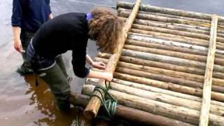 preview picture of video 'European WWOOF Coordinators Building Rafts'