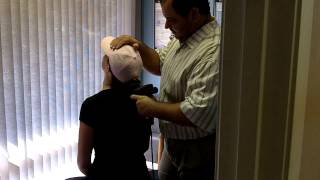 preview picture of video 'Sarasota Chiropractor adjusts patients neck'