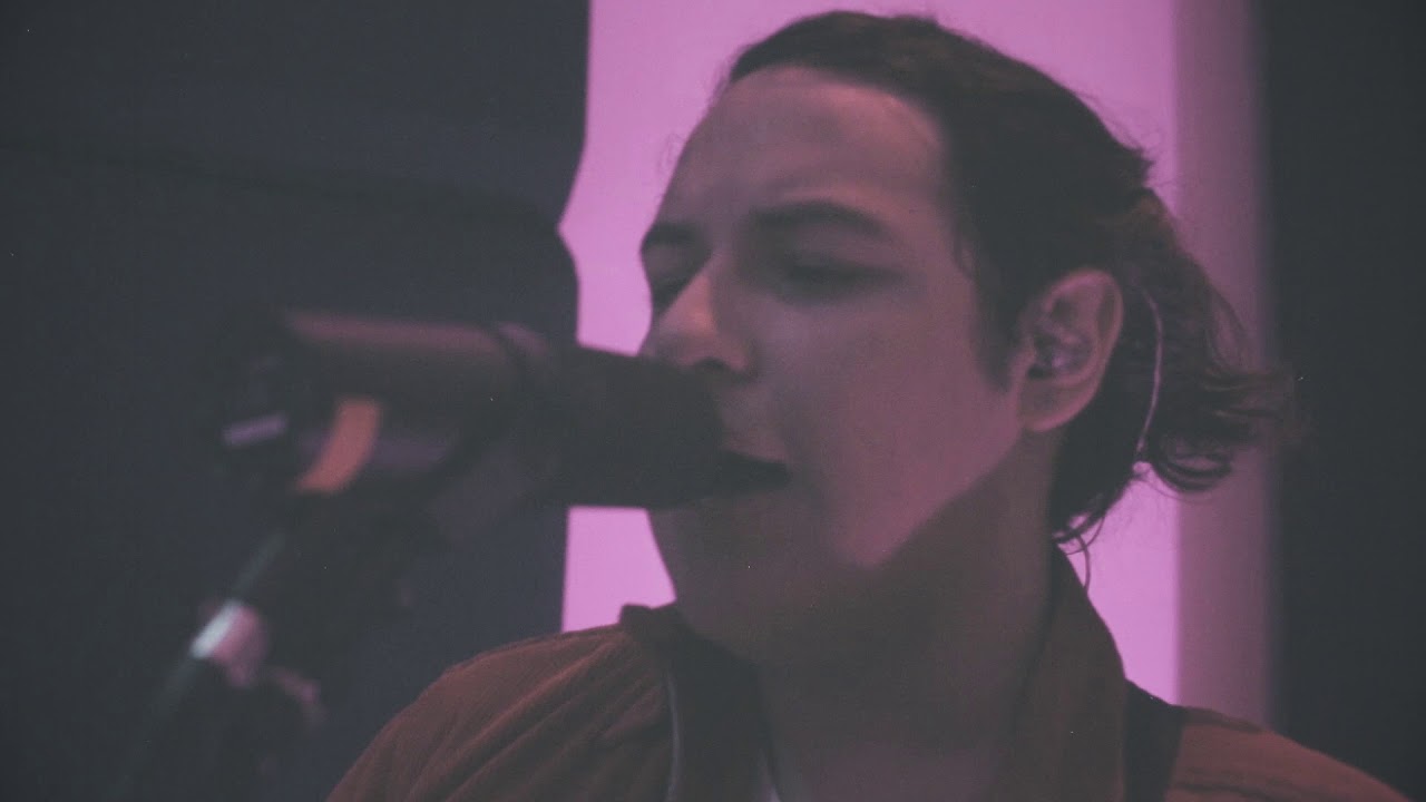 LIKA NOVA live