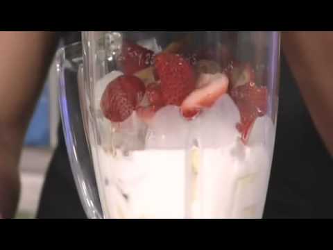 Frape de guineo, fresas y coco: Chef Edgardo Noel
