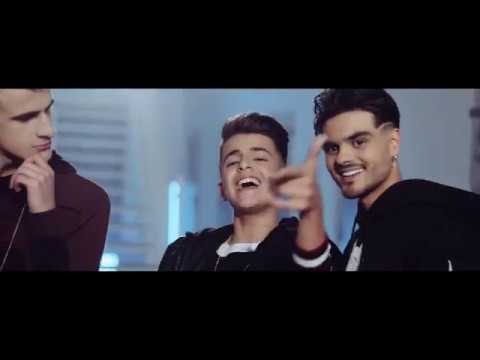 Adexe y Nau ft. @abrahammateo  - De Verdad (Videoclip Oficial)