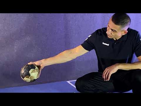 Handball How to hold a ball  #1