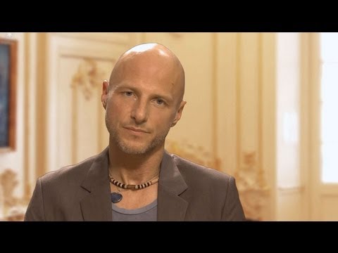 Sebastian Gronbach - Traditional and Evolutionary Meditation (Inspiration) | MYSTICA.TV