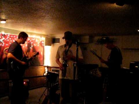 Delta Papa "Free up Your Mind"