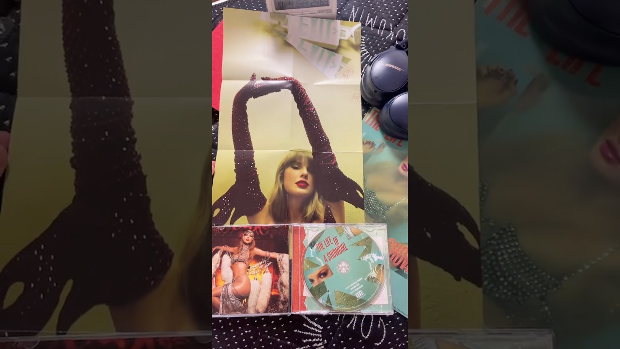 Unboxing The Life of a Showgirl 🫶