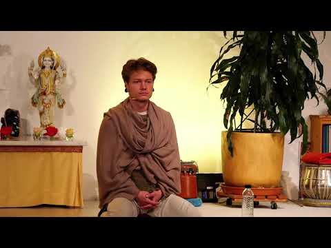 "Energie durch Atmung" fortgeschrittenes Pranayama mit Max - Yoga Vidya Live - 6:00 Uhr 06.11.2021