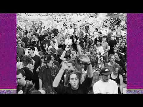 Videoclip de One Step Too Far (feat. Dido) (Radio Edit) — Faithless