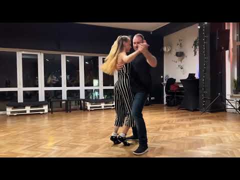 Fernando & Olga - Zouk Close Embrace Weekender 2022 - demo, Mika Mendes - Dimensão