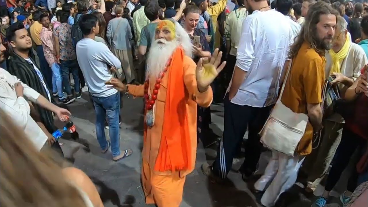 Immersive street-level walking tour through PUSHKAR DURING HOLI FESTIVAL, India, showcasing authentic urban landscapes, local architecture, and the vibrant atmosphere of the city's neighborhoods