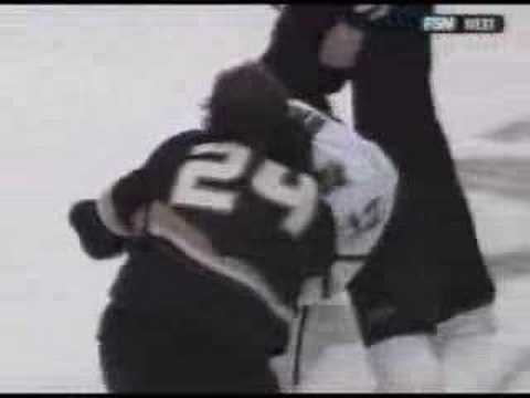 Barch vs May Jan 15, 2008  Fight of the month