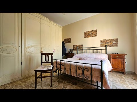 🏠 V 444 - CASTELFERRETTI 