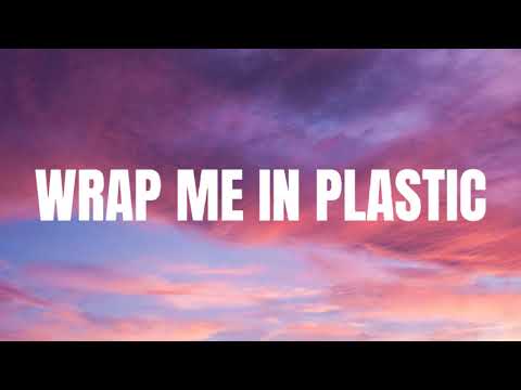 MOMOLAND×CHROMANCE- Wrap Me In Plastic(Lyrics)