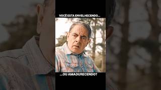 Amadurecer é compreender que não somos martelo, e os outros não são prego.