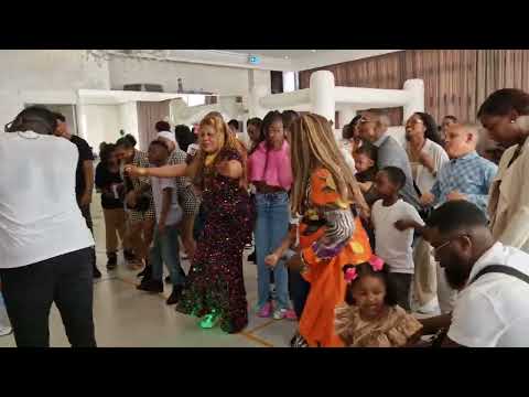 Skitta Vlog 4 - Zaal feestjes zijn altijd gezellig