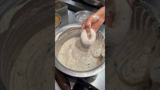 Crispy South Indian Vada Making #southindian #viral #delhi #indianfood