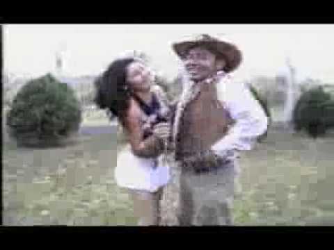 Muchachita celosa (Arnol Rodas)