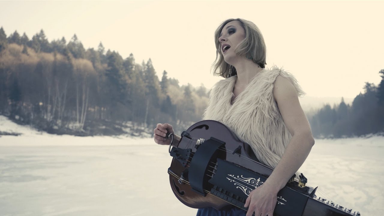 LYRRE — Call in the Wind