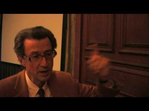 Decanter – Christian Moueix