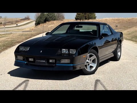1989 Chevrolet Camaro IROC Z28 (CC-2117612) for sale in Lincoln, Nebraska