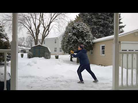 Sword "Etudes" in the Snow: Guy Windsor's Farfalla di Ferro and "Cutting Drill"