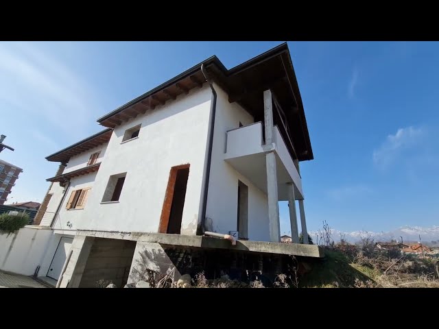 Valdengo - villetta a schiera da ultimare. Zona giorno / notte. € 79.000