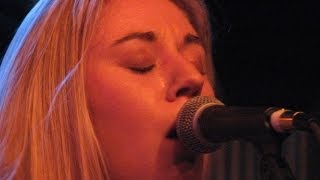 Joanne Shaw Taylor  -  11-29-2012 - Manic Depression - Jimi Hendrix - at Knuckleheads in K.C.Mo