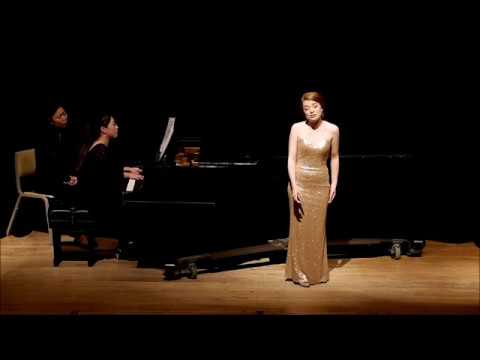Maya Vansuch - "Breit' über mein Haupt" by Richard Strauss