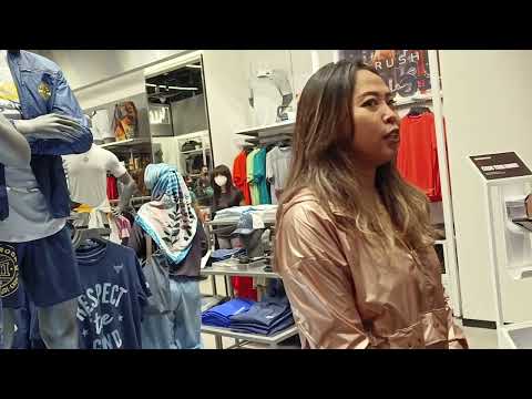 ©Warnaplus 2022 - Under Armour Kembali Melebarkan Sayap di Jakarta Utara