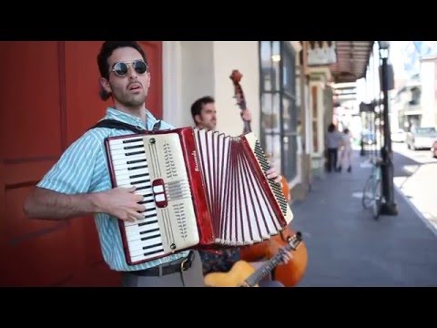 The Bailsmen - "La Javanaise" on Royal Street, New Orleans