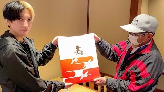 うんー。 - 【64歳】おとんカツヤを還暦祝いしたらめちゃくちゃ喜んでて息子として少し感動した…