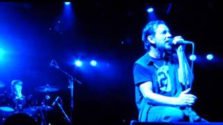 Pearl Jam - Strangest Tribe - Fenway (August 5, 2016)