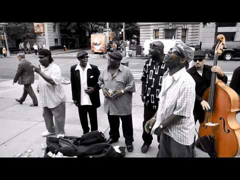 Acapella Soul - This Magic Moment  (New York streets artists)