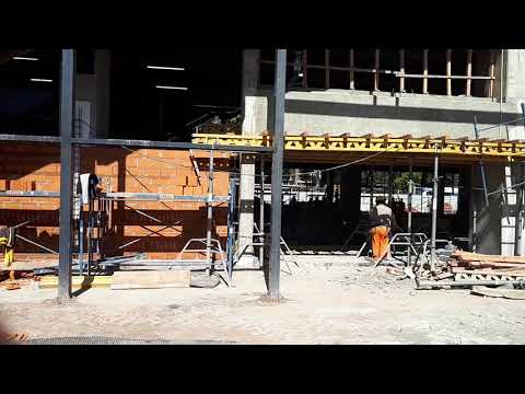 Viaducto Mitre.  Estación Belgrano C desde la callei Arribeños