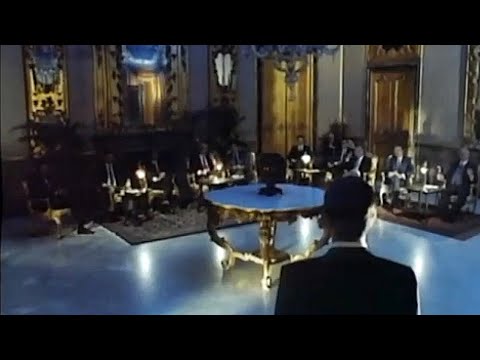Тано Каридди перед верхушкой Cosa Nostra 🎬 Tano Cariddi parla alla Сupola ("La piovra", 1984-2001)