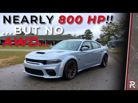 The 2021 Dodge Charger Hellcat Redeye is An 800 HP Super Sedan That Needs AWD