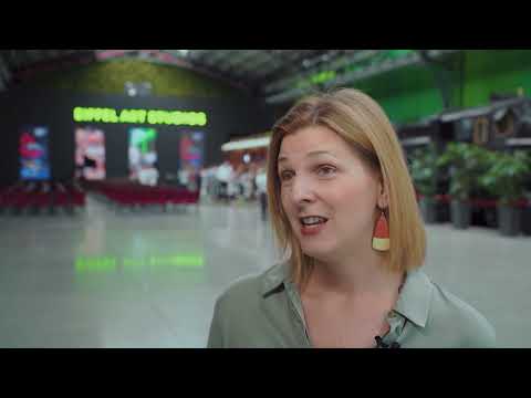 OperaCafé 20220619 - Büszkeségfal az Eiffel Műhelyházban