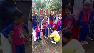 Download lagu Keseruan Permainan Ibu dan anak untuk melatih Kekompkaan. mp3